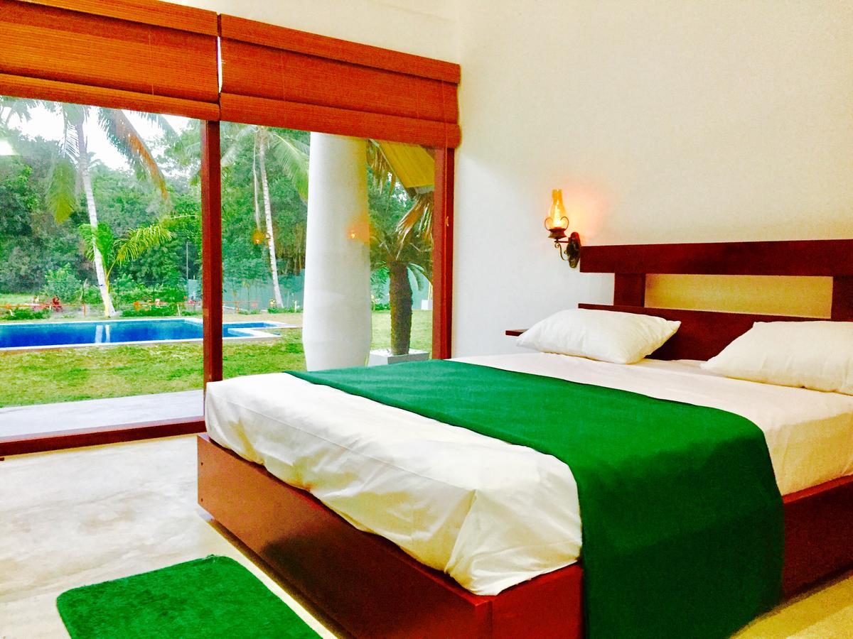 Airport Resort Katunayake Exterior photo
