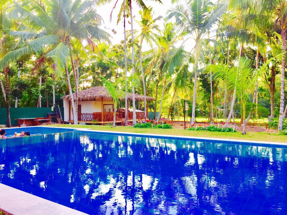 Airport Resort Katunayake Exterior photo