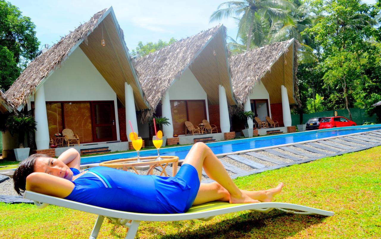 Airport Resort Katunayake Exterior photo