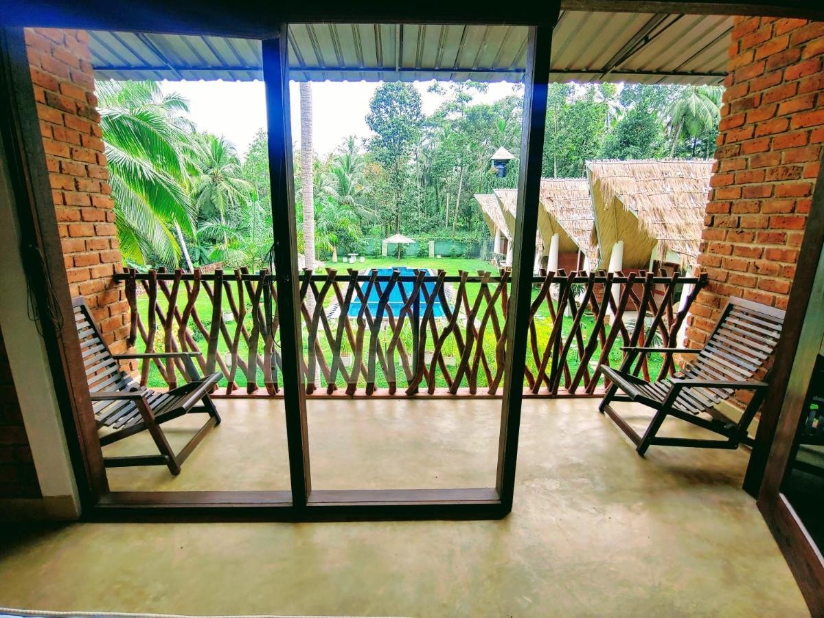 Airport Resort Katunayake Exterior photo
